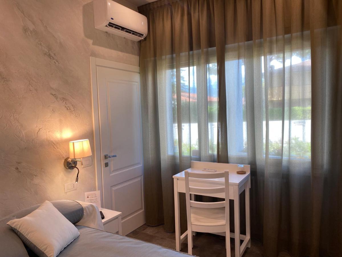 Villa D Erna Marina Di Pietrasanta Extérieur photo